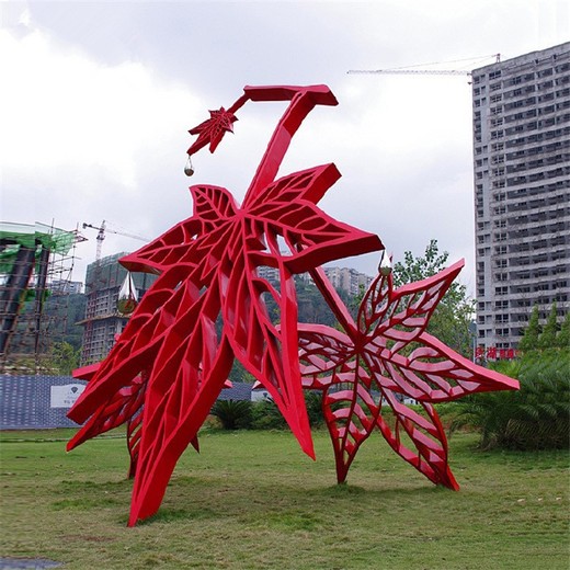 公園不銹鋼鏤空樹葉雕塑加工