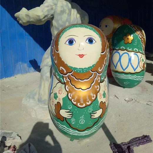 彩色俄羅斯套娃雕塑吉祥物娃娃雕塑制作