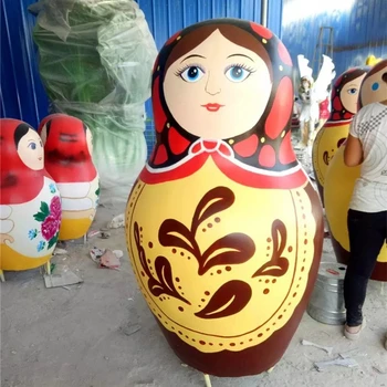 彩色俄羅斯套娃雕塑卡通人物雕塑