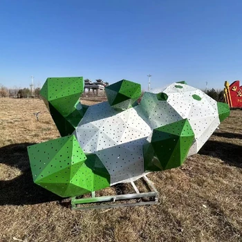 不銹鋼塊面熊貓雕塑不銹鋼鏤空熊貓雕塑定制