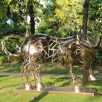 包頭動(dòng)物鹿雕塑廠家,不銹鋼小品雕塑
