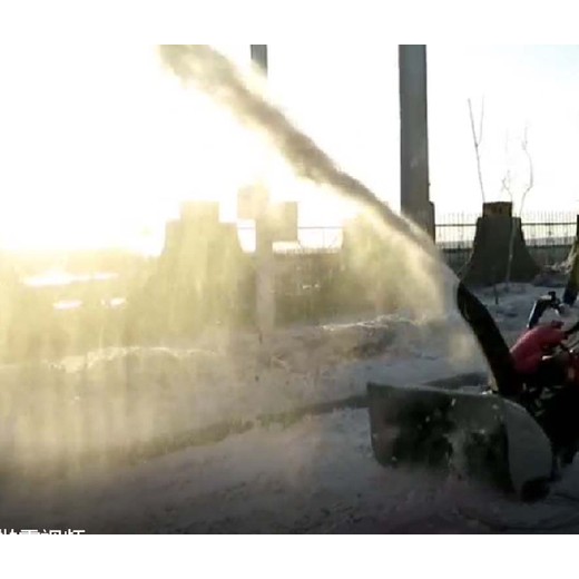 濕式液壓離合掃雪機(jī)SSJ1500,油浴式離合無摩擦，壽命長(zhǎng)