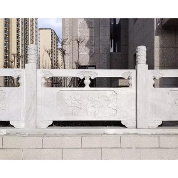 云南草白玉石欄桿批發(fā)廠家