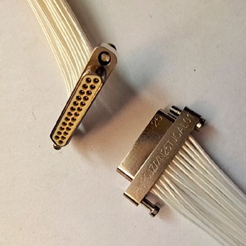 重慶耐環(huán)境J30JZ電連接器現(xiàn)貨供應(yīng)