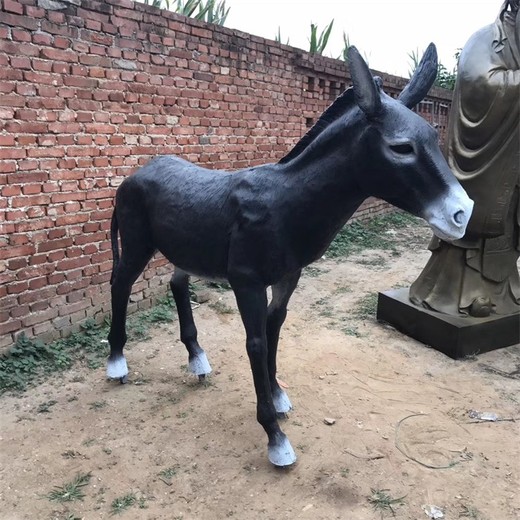 保定玻璃鋼仿真毛驢雕塑制作廠,玻璃鋼動物雕塑大全