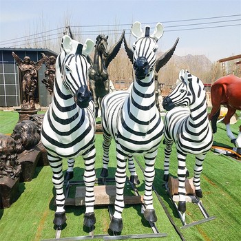 寫實玻璃鋼斑馬雕塑價格,玻璃鋼仿真動物雕塑