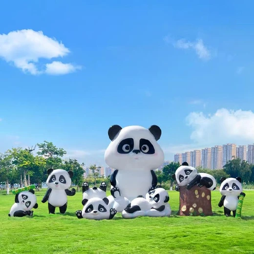 德州卡通熊貓雕塑,玻璃鋼動物定制