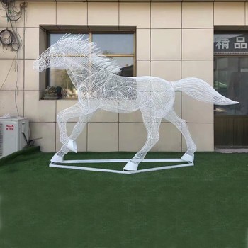 大型不銹鋼馬雕塑制作