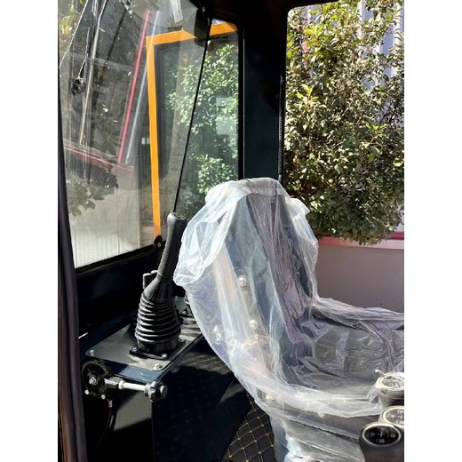 霍林郭勒市熱門小型兩頭忙挖掘裝載機(jī)多功能兩頭忙裝載機(jī)