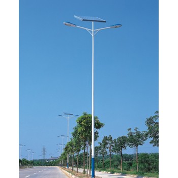 興文縣太陽能路燈廠太陽能高桿路燈