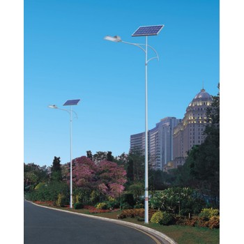 崇州市太陽能風力發電太陽能高桿路燈
