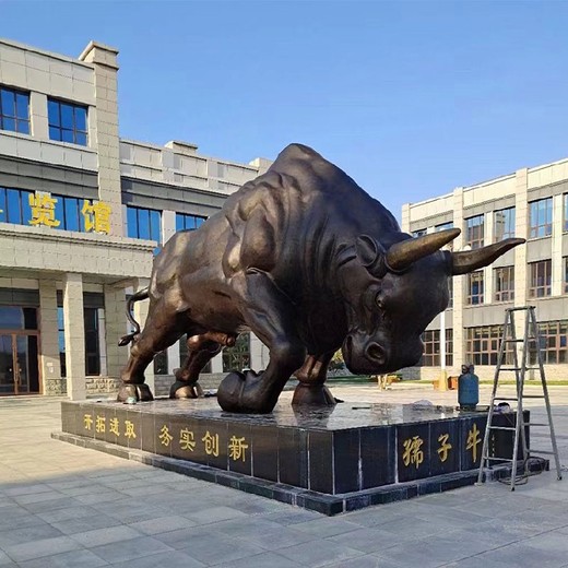 鑄銅牛雕塑鑄造