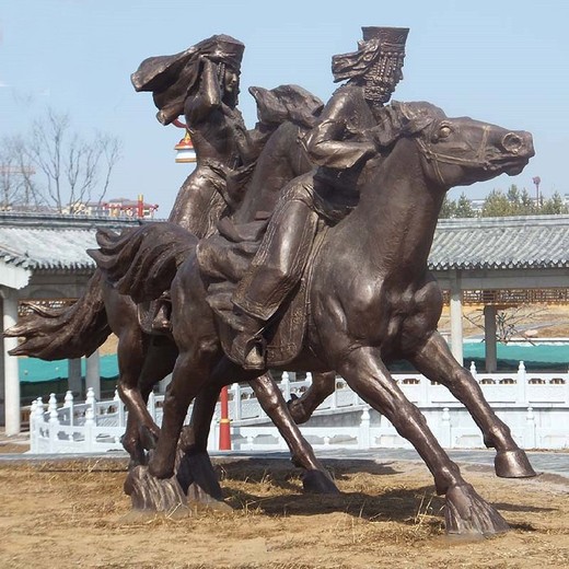 鑄銅少數(shù)民俗雕塑工廠