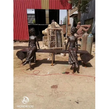 景區(qū)少數(shù)民族雕塑加工
