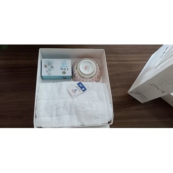 合肥喪葬用品供應(yīng),葬禮鮮花禮儀