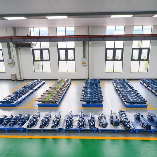 臺車(chē)礦山鑿巖機價(jià)格鉆機沃思德A30LX液壓鑿巖機出售