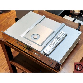 昆明柏林之聲CD解碼機(jī)回收,全新維瓦爾弟解碼時(shí)鐘回收電話