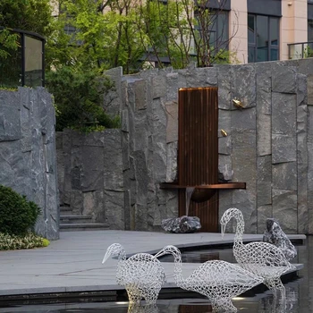 信陽中國黑景觀石廠家園林景觀用石全國可售