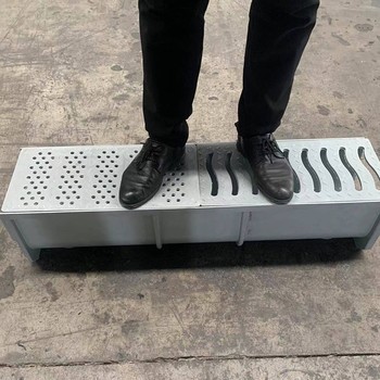 高速急流槽排水溝槽-型號(hào)支持定制-賀涵環(huán)保