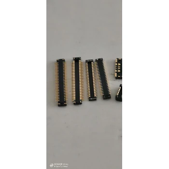 金山線路板回收為顧客服務電子產品