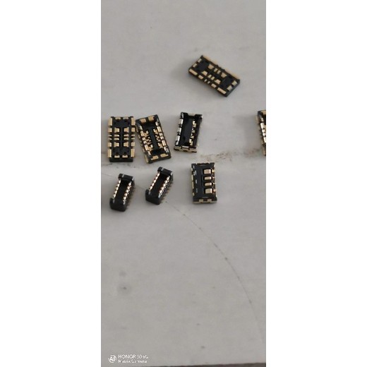 寶山網(wǎng)絡(luò)設(shè)備線路板回收上門提貨電子產(chǎn)品