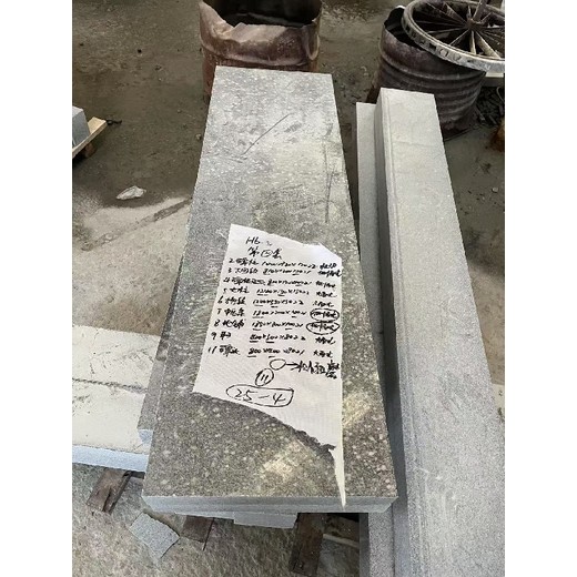 芝麻白633,礦山承接園林干掛石材