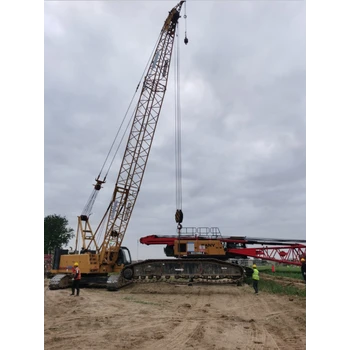 阜陽75噸履帶吊租賃報(bào)價(jià),320噸履帶吊租賃價(jià)格表