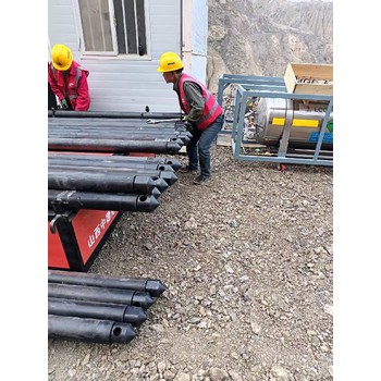 云南玉溪礦山開采二氧化碳爆破