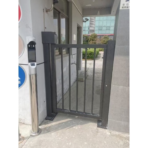 莘莊鎮電動不銹鋼伸縮門更換