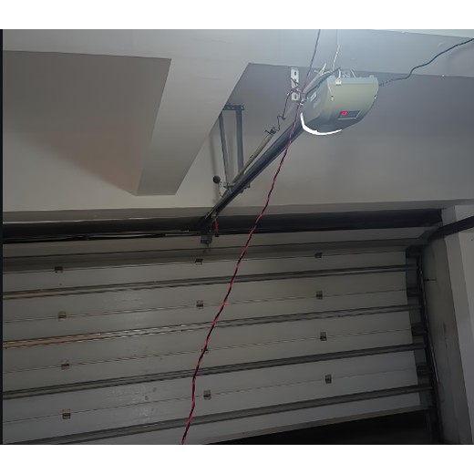 瀏河廠房電動(dòng)抗風(fēng)門維修安裝電話