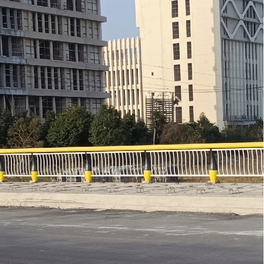 天津設(shè)計欄桿價格廠家