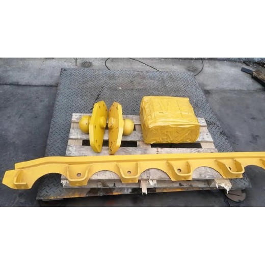 SD16推土機配件支重輪16Y-40-09100現(xiàn)貨速發(fā)