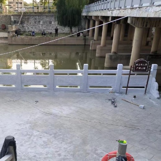貴州定制漢白玉石欄桿安裝防護(hù)欄
