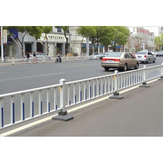 懷柔馬路中央護欄