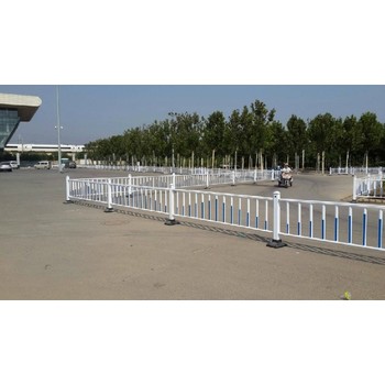 聊城道路護(hù)欄廠家