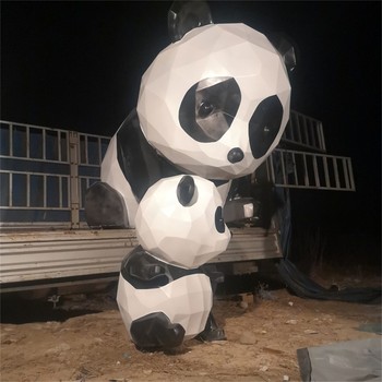 發(fā)光不銹鋼熊貓雕塑定制,幾何動物雕塑大全