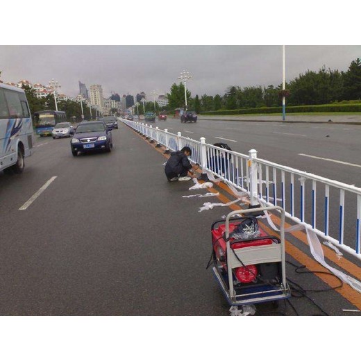 常德馬路中央護(hù)欄批發(fā)