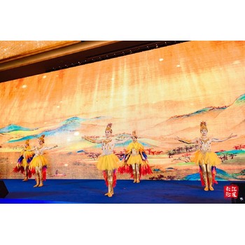 武昌舞臺(tái)大屏燈光音響出租，活動(dòng)設(shè)備租賃