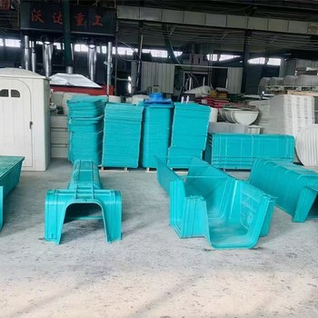 張家口定制排水渠配件,高速公路護坡排水加工定制