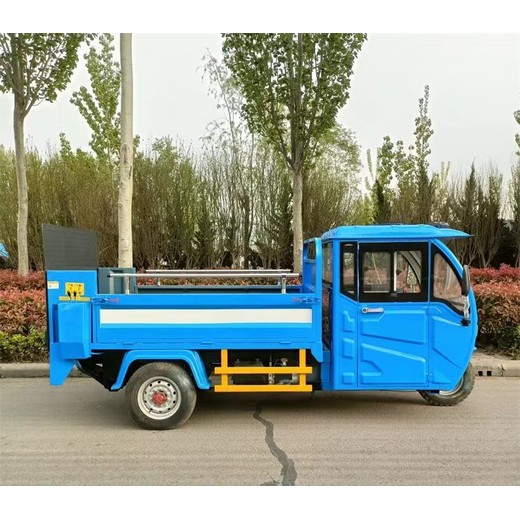 重慶駕駛式垃圾桶轉運車源頭工廠