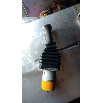離合器手柄現(xiàn)貨直供山推160推土機(jī)配件手柄