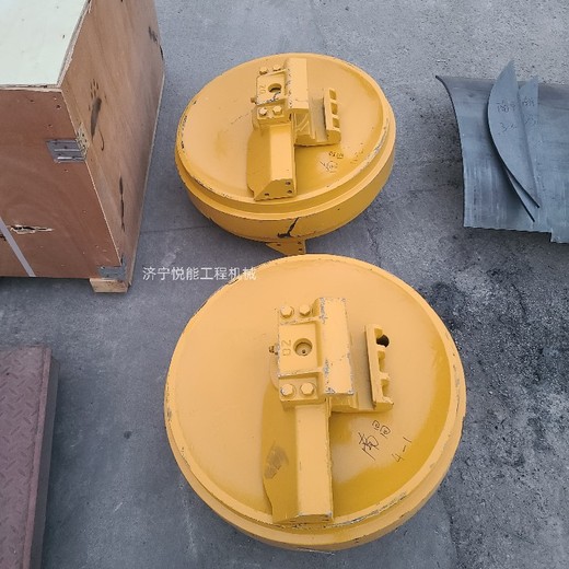 山推推土機配件原廠速發(fā)原廠推土機引導(dǎo)輪