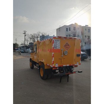 井下爆破器材有軌運(yùn)輸車塔城琦源重工FCB1.5爆破器材車