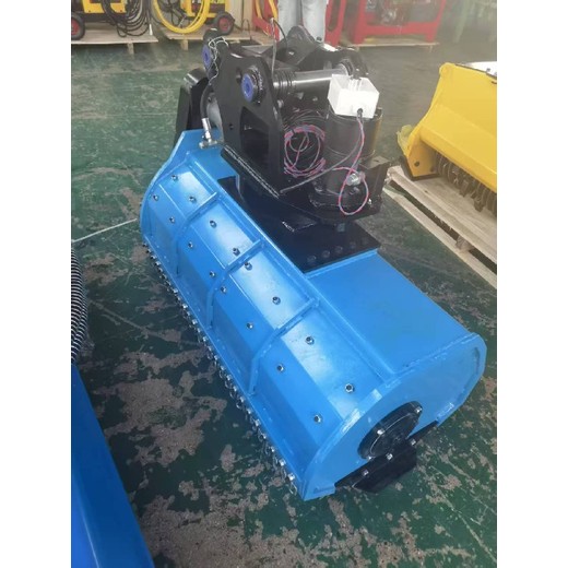雙河碎草機廠家電話,清理雜草割草機價格