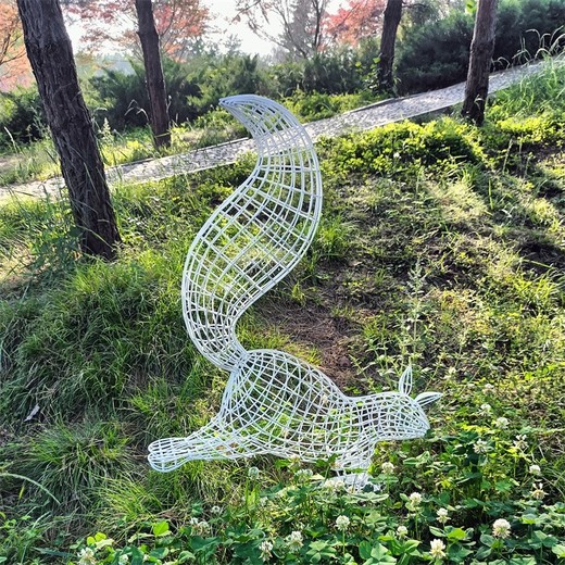 邢臺松鼠雕塑制作