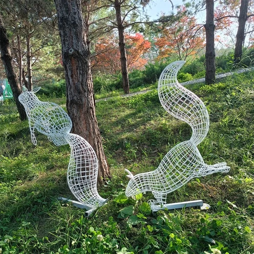 戶外園林小動物擺件切面松鼠雕塑