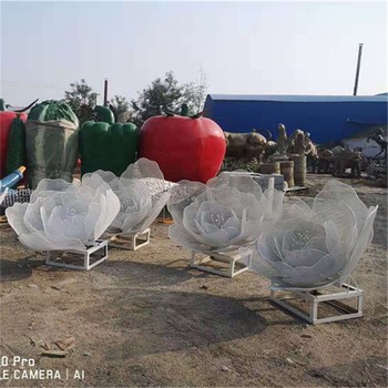 不銹鋼絲編織花朵雕塑圖