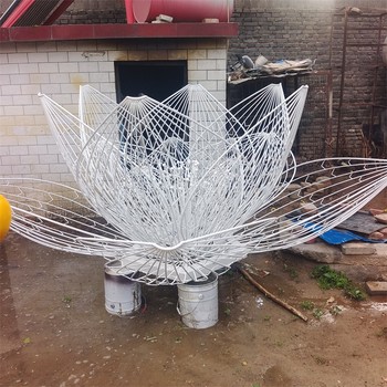 新品花朵雕塑圖