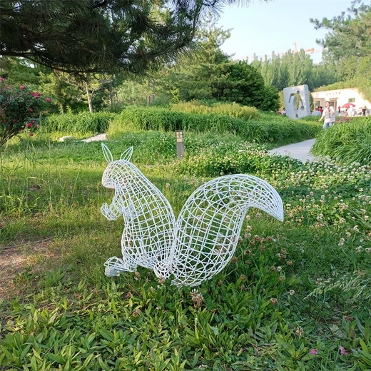 邯鄲松鼠雕塑欣賞