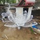 不銹鋼鏤空花朵雕塑圖